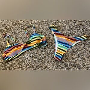 SHEIN Multicolor Striped Bikini